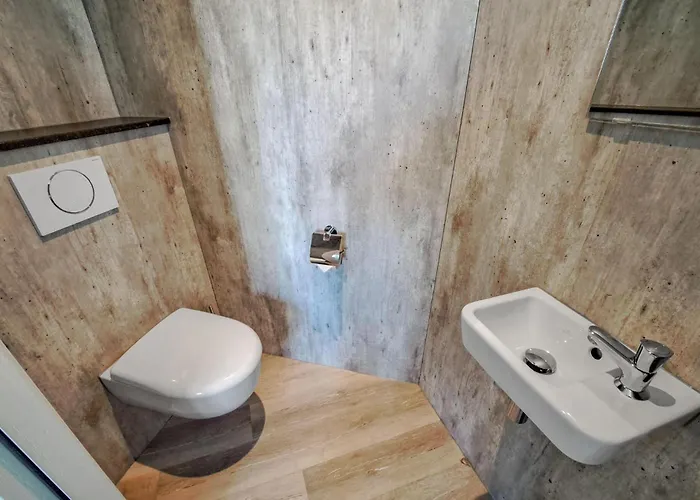 Beautiful In With Wifi *